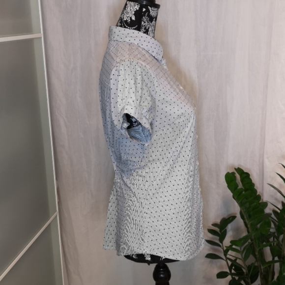 🎉SALE 2/$25🎉 - Picture 2 of 7